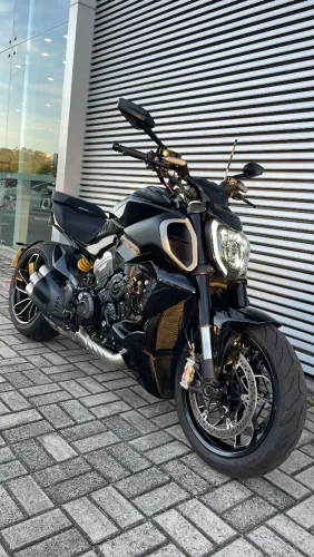 Ducati Diavel