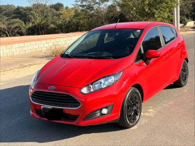 Ford Fiesta 1.5 16V Flex Mec. 5P 2014