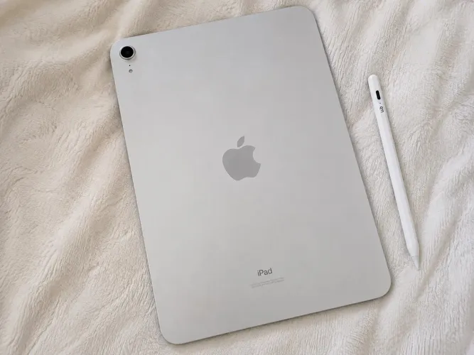 iPad 10 + Pencil WB ( em estado de novo )