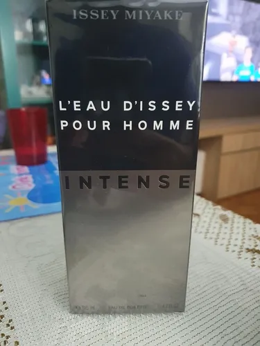 Perfu<br><br>?<br><br>Perfume L Eau Dissey Pour Intense Masculino 125ml Eau de Toilette Issey Miyake<br><br>