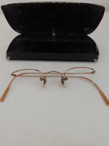 Armação de óculos antiga banhado a ouro 12k