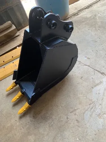 Concha estreira para valas mini escavadeira  e retro 