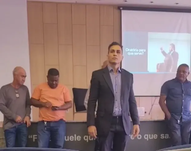 Desenvolvedor de marketing digital para marcas
