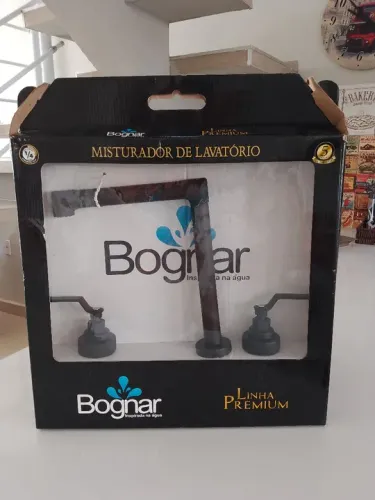 Misturador de lavatório água quente e fria composição de cobre e bronze rustic grafite.