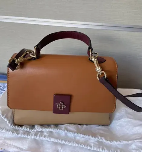 Bolsa Capodarte Logo Caramelo