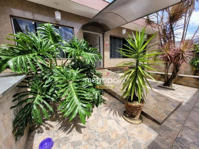 Casa com 8 dormitórios à venda, 415 m² por R$ 2.022.000,00 - Olímpico - São Caetano do Sul