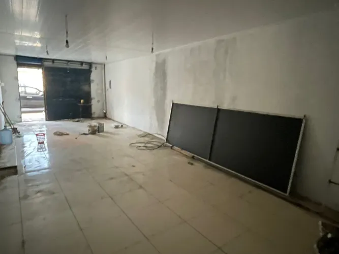 No CLETO, Vendo imóvel comercial/quarto/wc - casa cleto