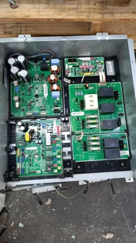 Placa principal da condensadora VRF Samsung