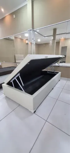 Solteiro com baú 