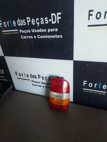 Lanterna Traseira Esquerda Da Blazer 96/99