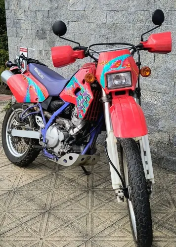 RELIQUIA!!  KAWASAKI KLX 650- OTIMO ESTADO!!
