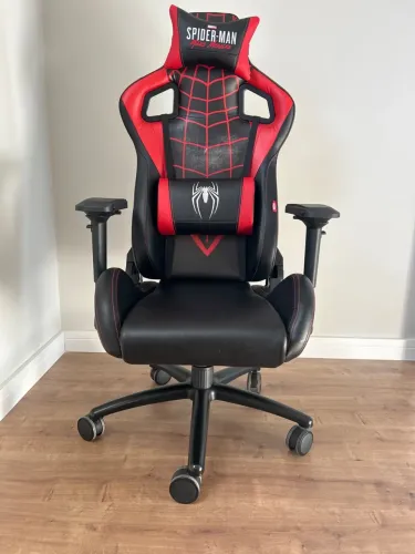 Cadeira Gamer Spider-Man - Conforto e Estilo!