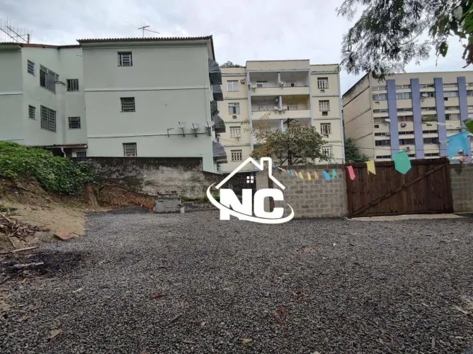Terreno à venda, 645 m² por R$ 2.200.000,00 - Centro - Niterói/RJ