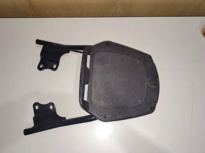 CHURRASQUEIRA PARA MOTO COM SUPORTE PARA BAÚ