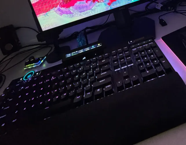 Teclado Corsair K100 RGB OPX