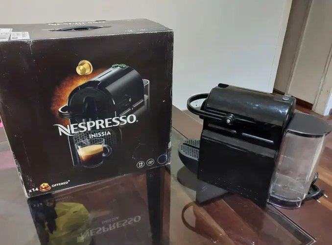 Cafeteira Expresso Nespresso
