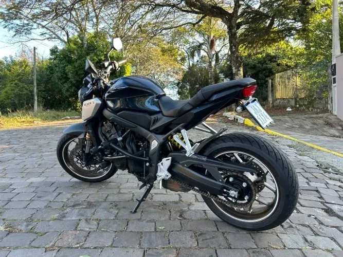 Honda 650R 2020/2021 - Impecável