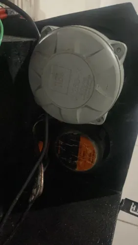 Caixa de som 4 vias automotivo R$ 2.200