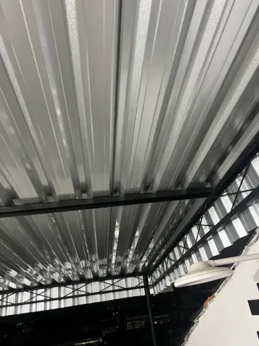 Telhado de ferro galvanizado