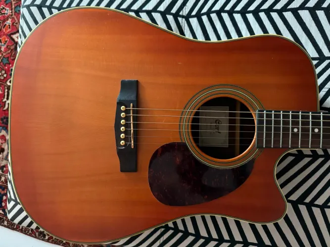 Violão Cort MR600f aço elétrico mal contato na captação