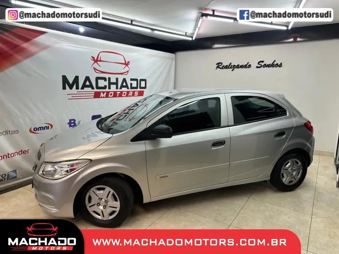 Chevrolet Onix JOY Hatch 1.0 8V Flex Mec. 4P 2017