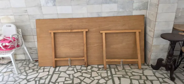 Mesa com cavalete 2.20 x1