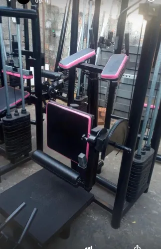 MÁQUINAS e Equipamentos fitness 