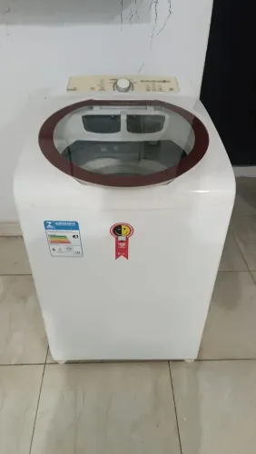Vendo máquina  Brastemp 11kg. Voltagem 110 bacia de inox entrego instalada com garantia 