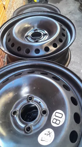 Rodas 15 pra estepe por apenas 207 reais cada *