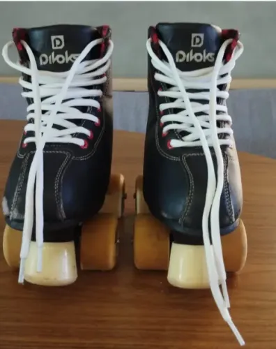 Patins 4 Rodas Quad Pop Divoks - Tamanho 31/32
