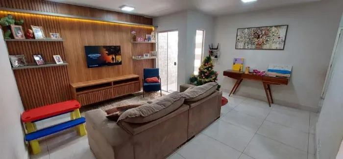 Casa à venda no Portal Beija Flor