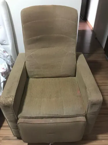 Poltrona Reclinável