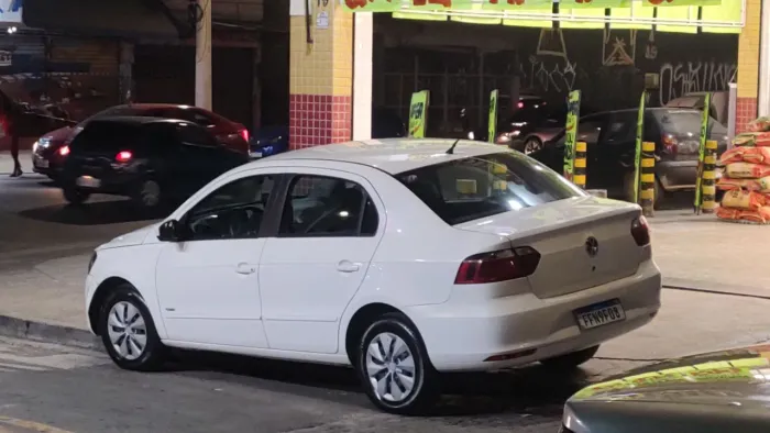 Volkswagen Voyage 1.0/1.0 City MI Total Flex 8V 4P 2014