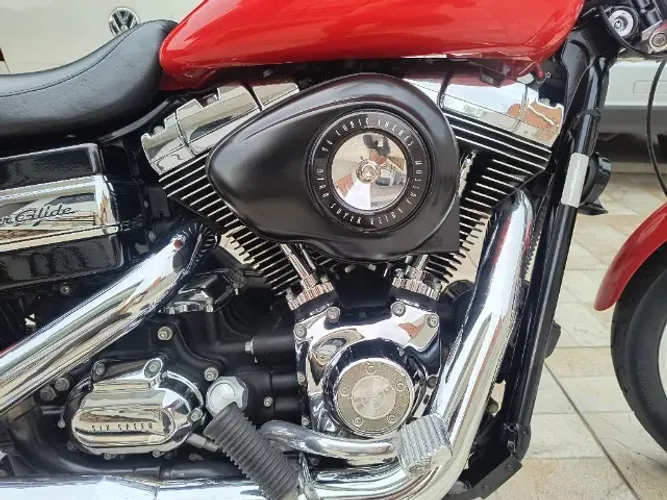 Vendo Harley Dyna 2011
