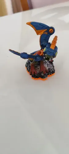 Skylanders Giants - Drobot Lightcore (usado)