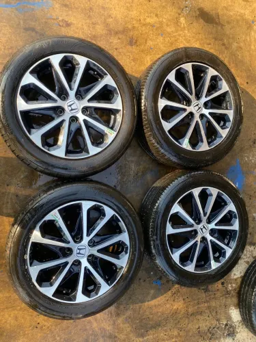 Rodas HRV+ Pneus semi novo 