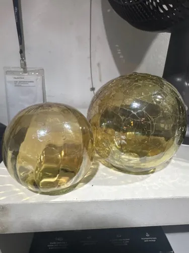 02 Globos Decorativos Dourados em Vidro (11 cm e 8 cm)