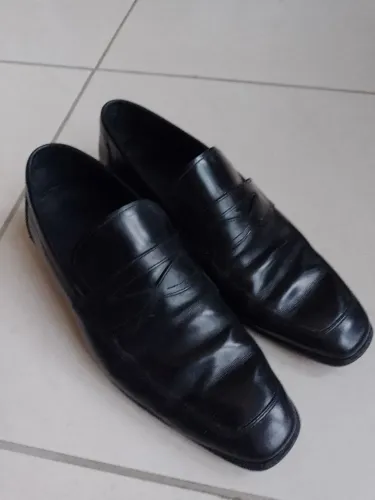 Sapato Brooksfield Costura a mão 39
