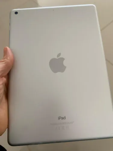 Ipad 6 geração prata 32 GB (impecável - em estado de novo)