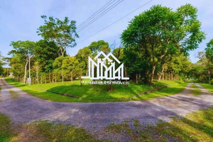 Chácara em Condomínio à Venda em Tijucas do Sul/ PR