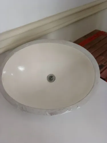 Cuba de cerâmica para Banheiro