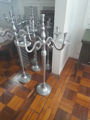 Castiçais de Alumínio