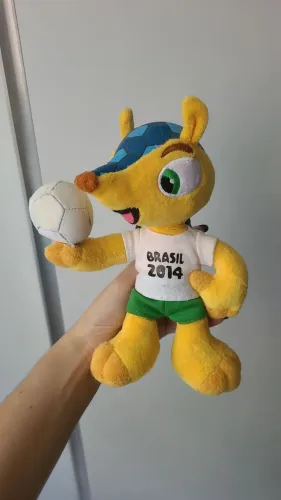 Pelúcia Fuleco - Mascote da Copa do Mundo 2014