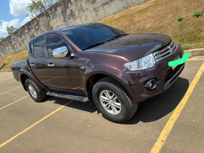 Imagem de Mitsubishi L200 Triton HPE 3.2 CD TB Int.diesel AUT 2015