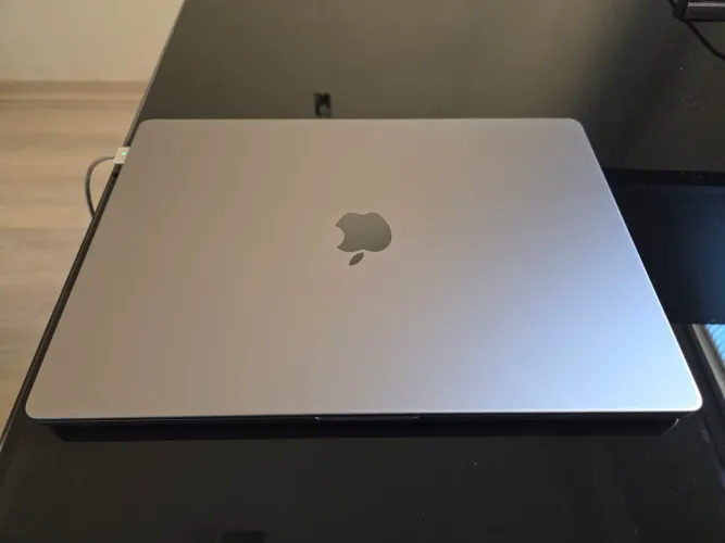 MacBook Pro M1 2021 16GB 512GB TELA 16' SAIR HOJE