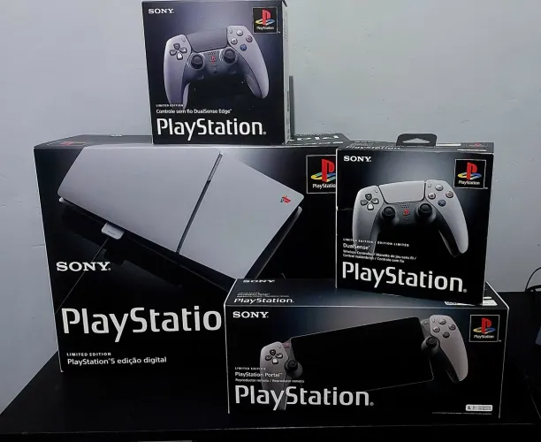 Playstation 5 Slim 30 anos Bundle