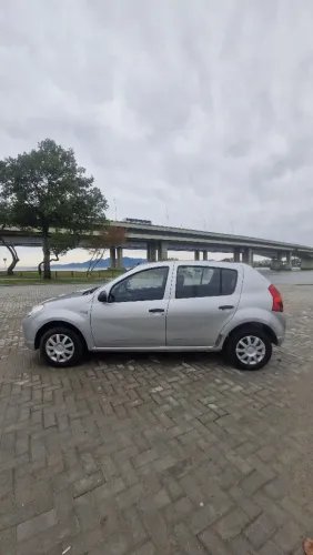 Renault Sandero Authentique Hi-flex 1.0 16V 5P 2010