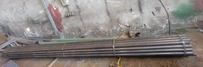 Tubo Aço 2 "1/2 Sch 40 com custura.