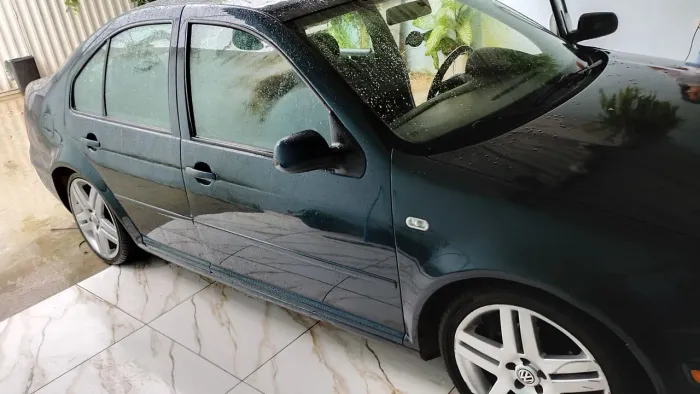 Volkswagen Bora 2.0 8V Comfortline Mec. 2001