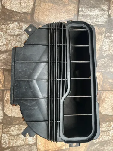Caixa de ventilação do ar - VW Brasília 